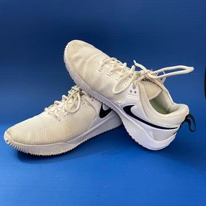 Nike Zoom HyperAce 2 Volleyball shoes. Size 9.